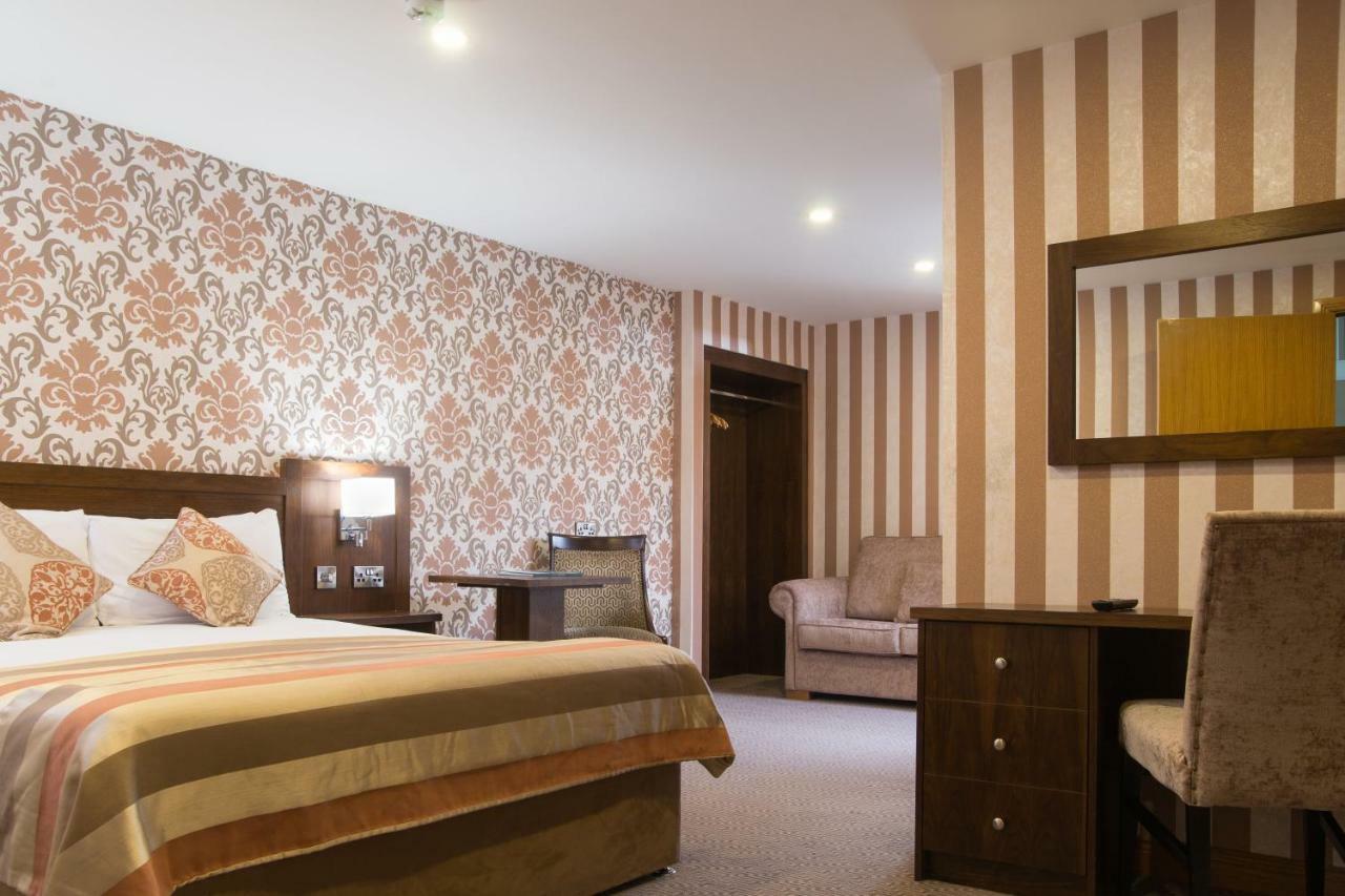 Holyrood Hotel - Leisure Centre & The Spa At Orchids Bundoran Exterior foto